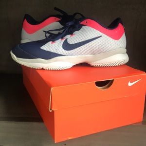 Nike Tennis Air Zoom Ultra sz 9